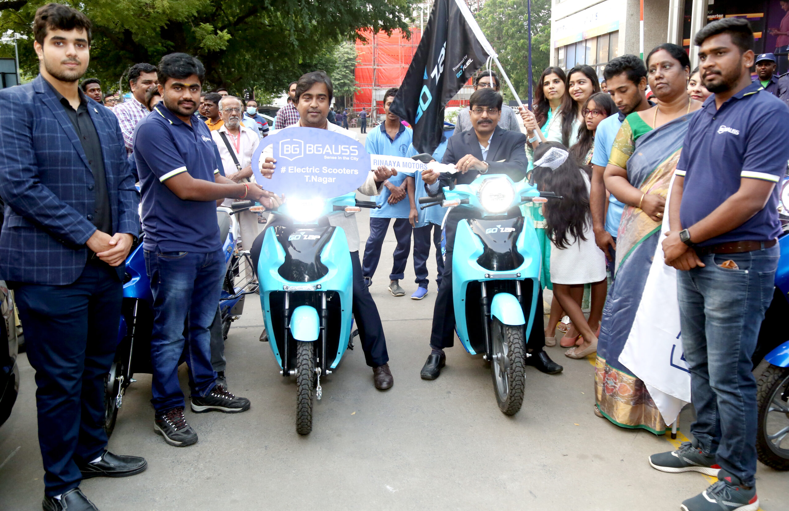 Eco Friendly Electric Scooters launched to Avoid environmental pollution by BGauss Hemant Kabra, Go Zap  Muthuraman & Vinodh Raj donated 50 vehicles to Food Delivery Companies.