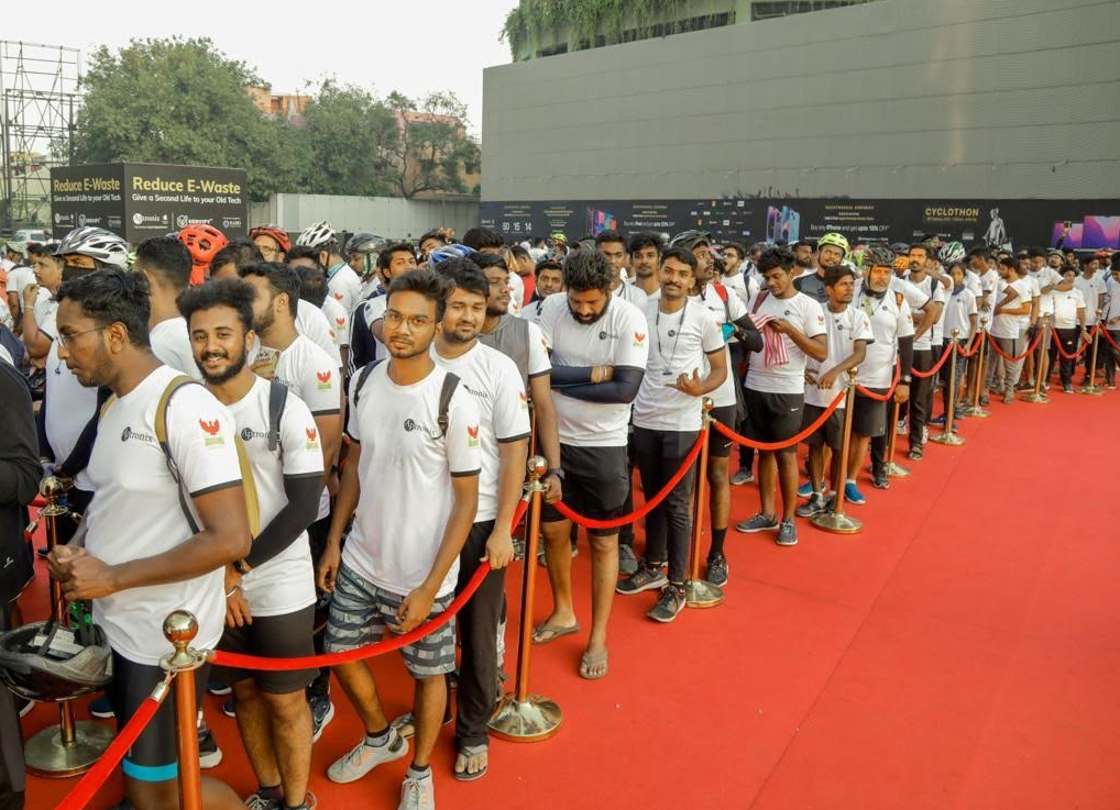800 participants were part of this 25km cyclothon which ended at Phoenix Marketcity