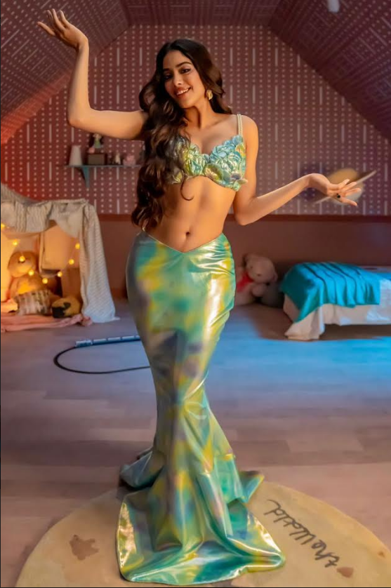 நடிகை ஜான்வி கபூர் ’தி லிட்டில் மெர்மெய்ட்’